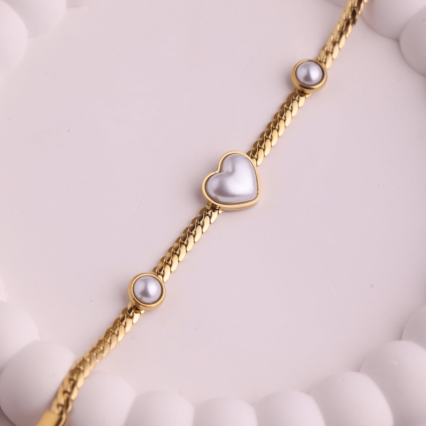 Image 2 of Pearl Heart Bracelet