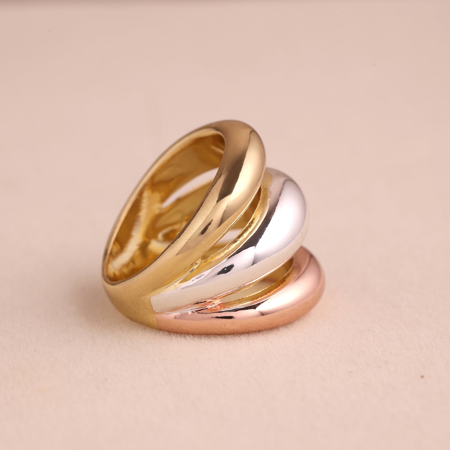 Image 2 of Elara Ring
