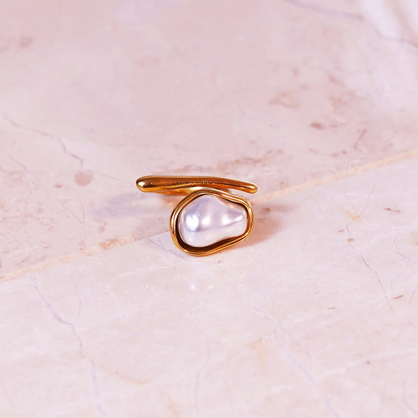 Nysa Pearl Ring