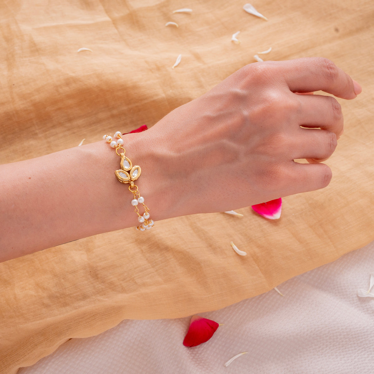 Iraa Pearls