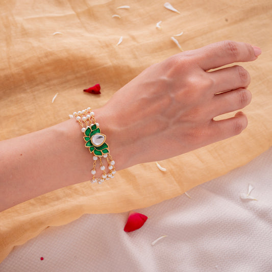 Komal Pearls