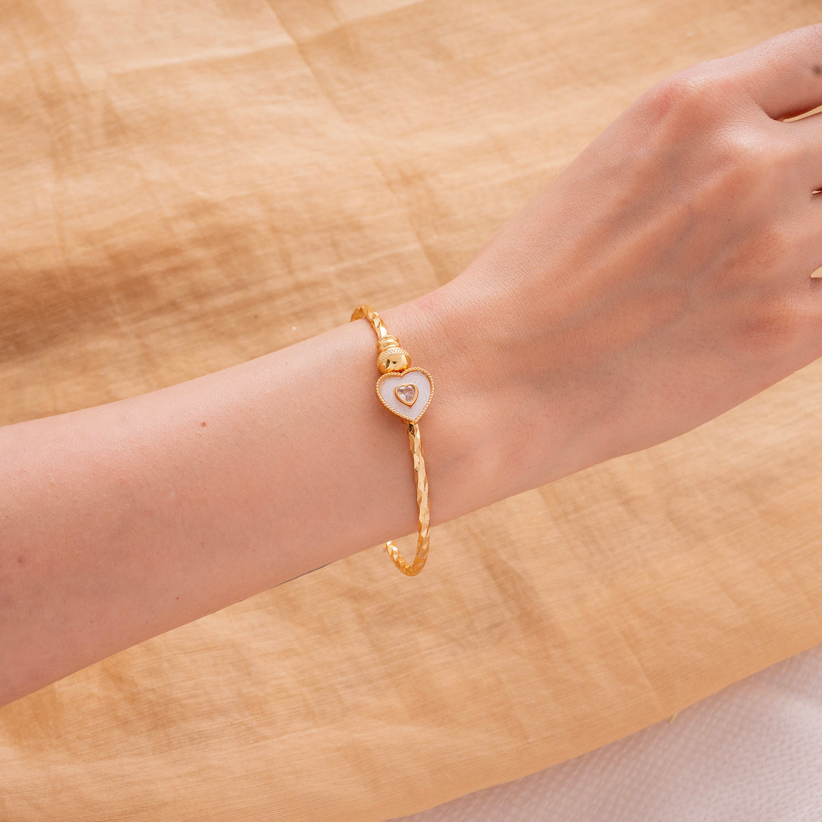 Amore Bangle