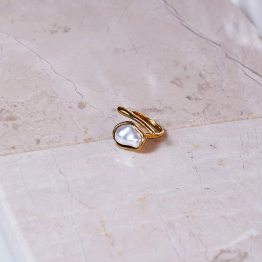 Nysa Pearl Ring