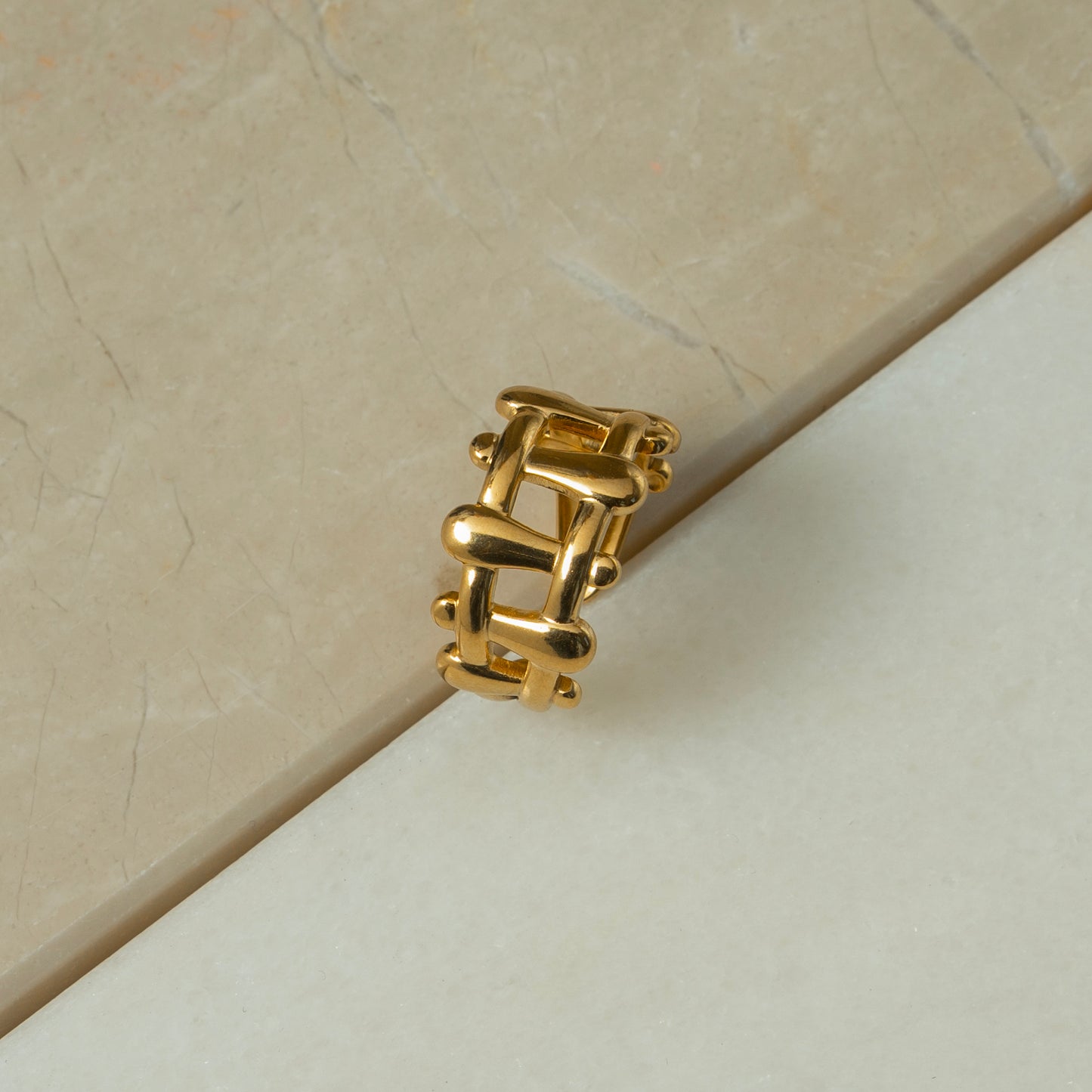 Cavo Ring