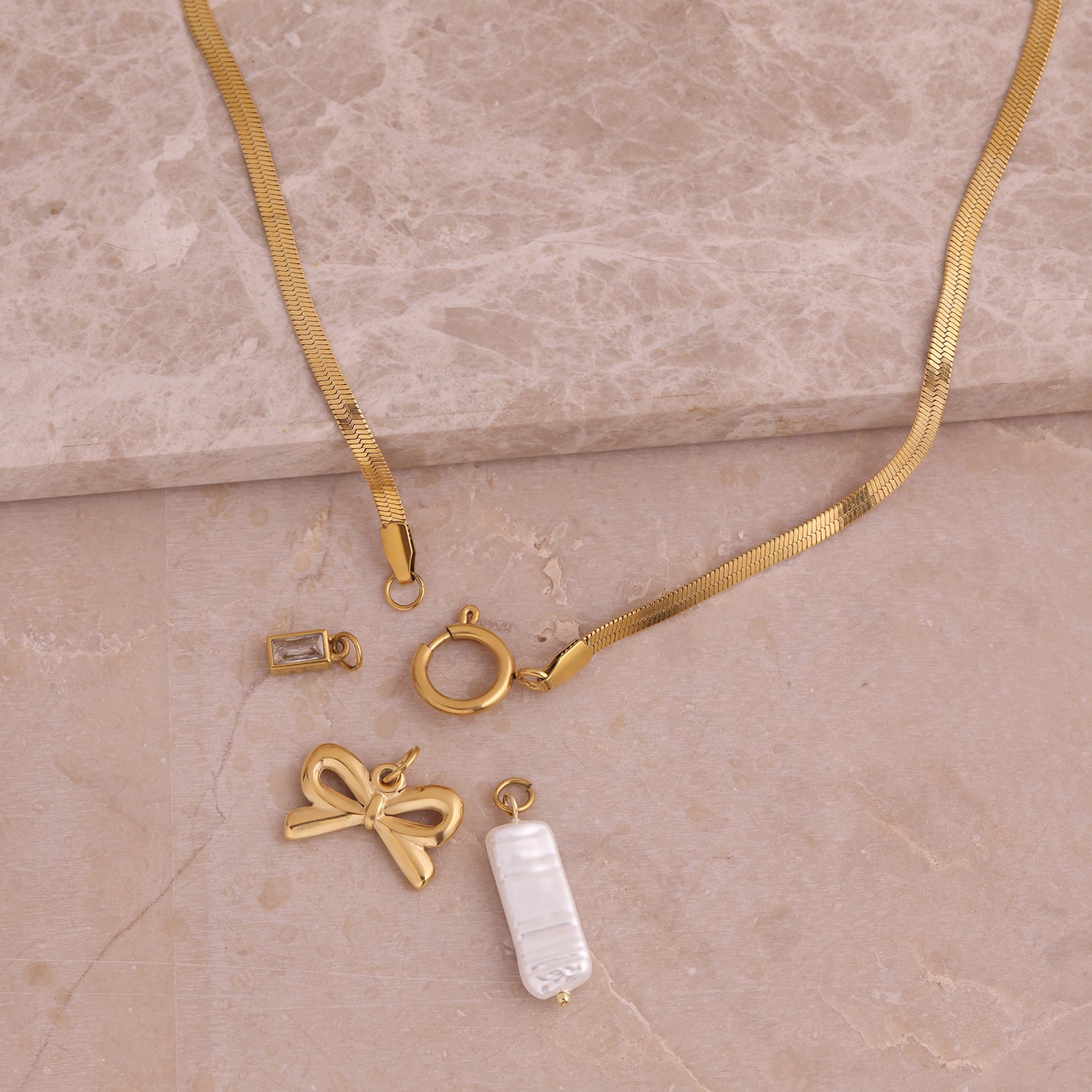Image 2 of Bow Detachable Pendant
