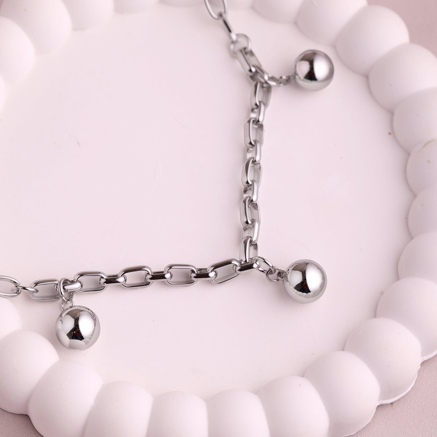 Image 4 of Vara Drop Bracelet
