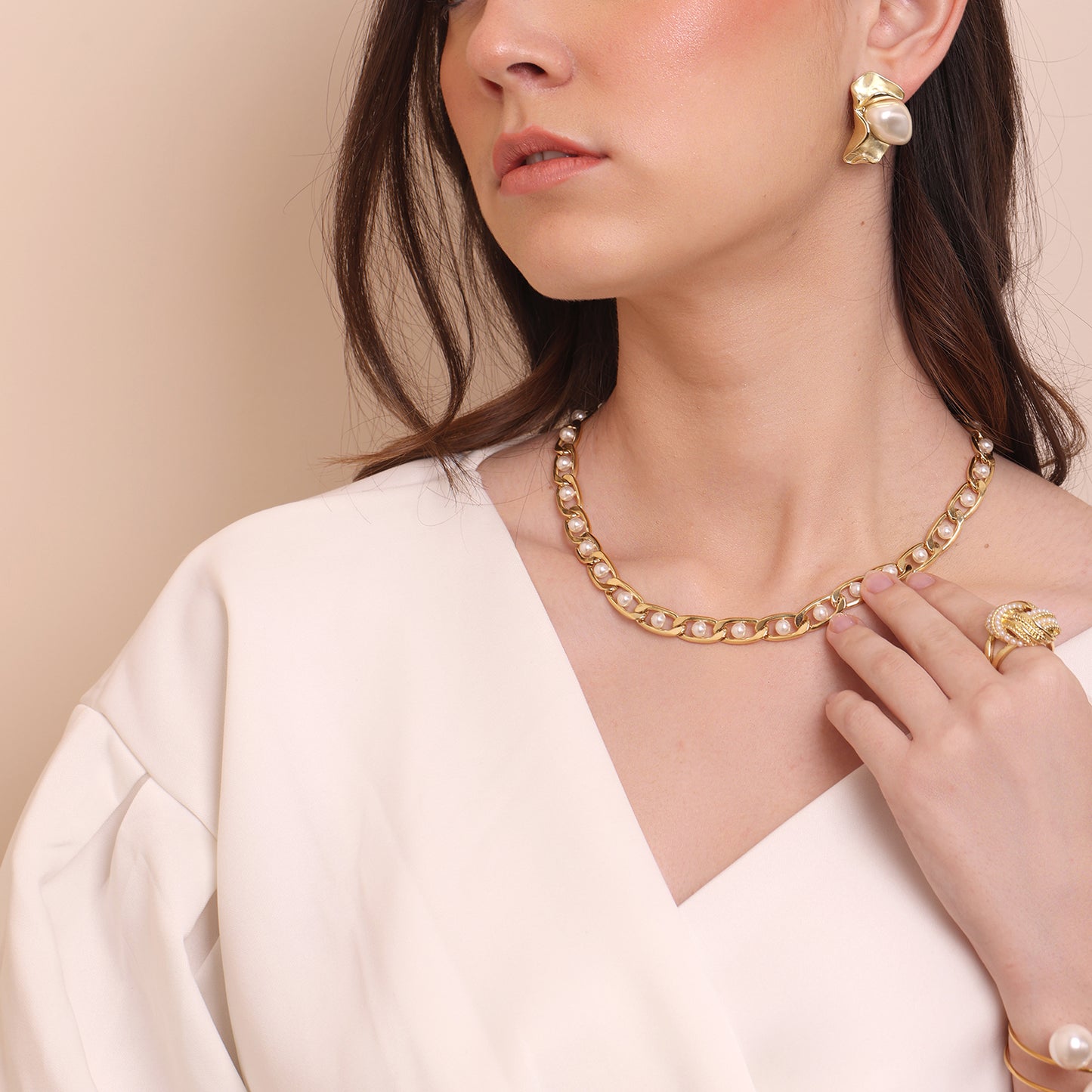 Image 4 of Ember Pearl Gold Necklace