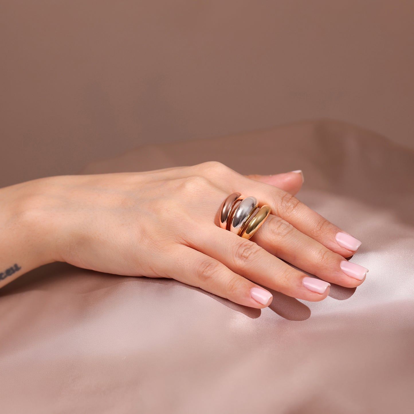 Image 3 of Elara Ring
