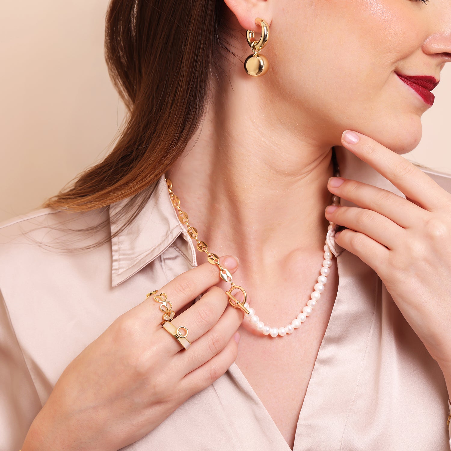 Image 4 of Cora Pearl Gold Necklace