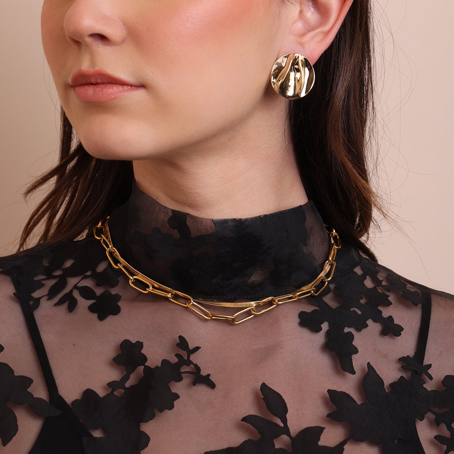 Image 3 of Brava Necklace