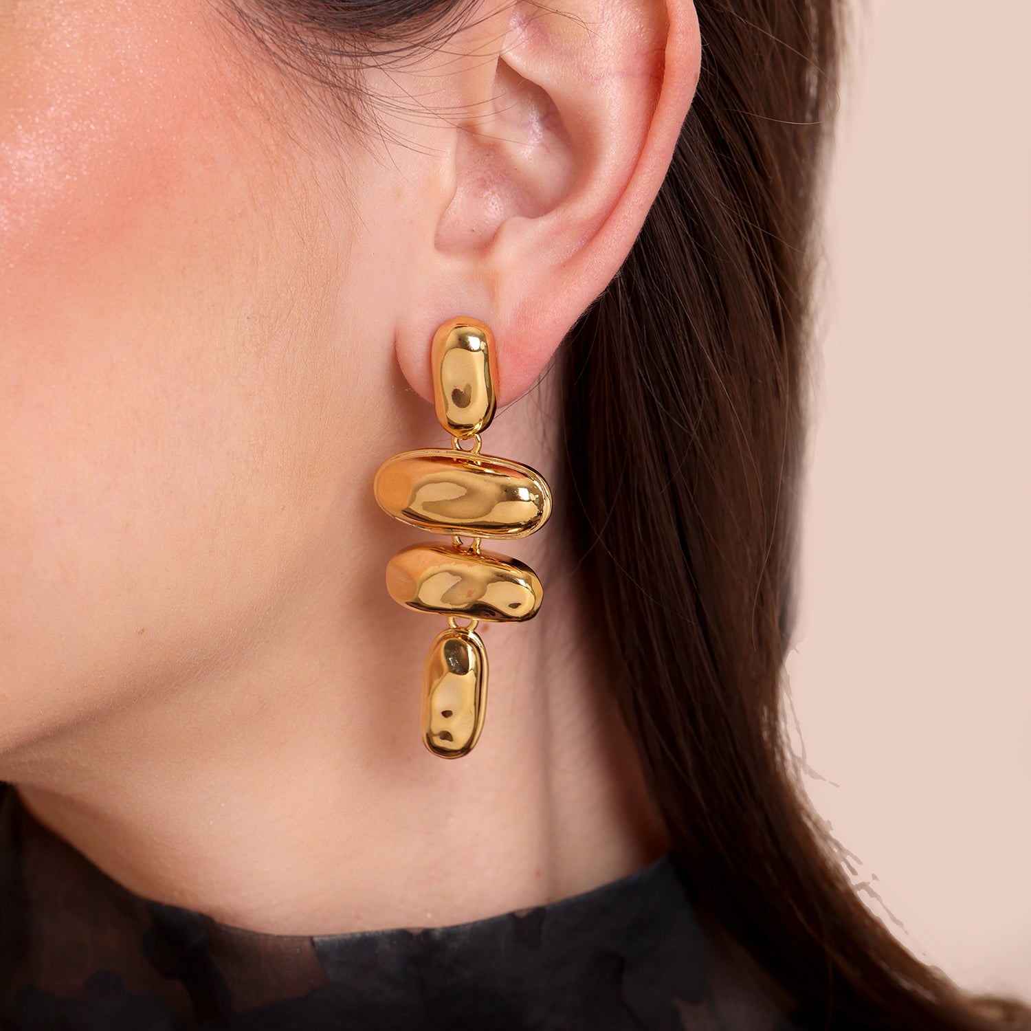 Image 3 of Vera Earrings