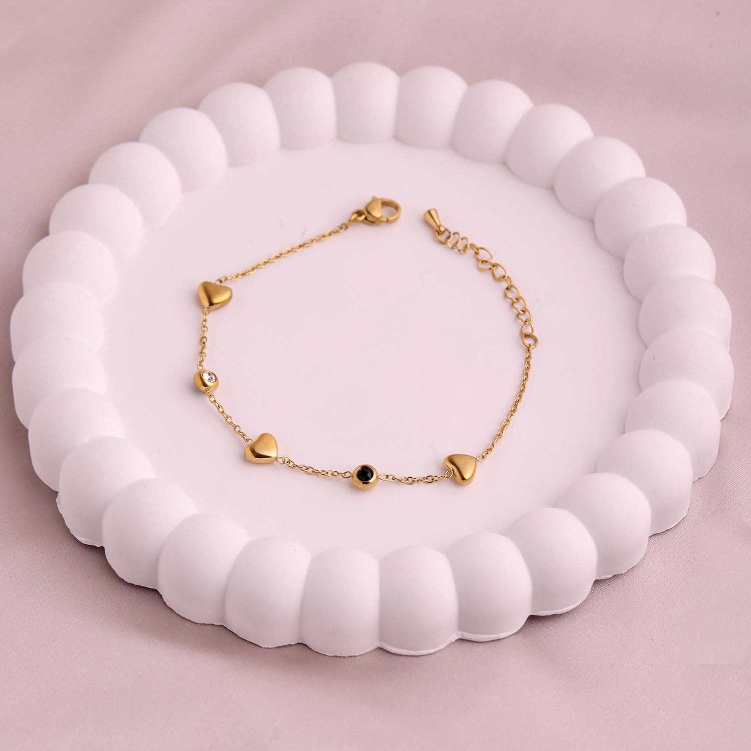 Image 3 of Heart-Bead Reversible Bracelet