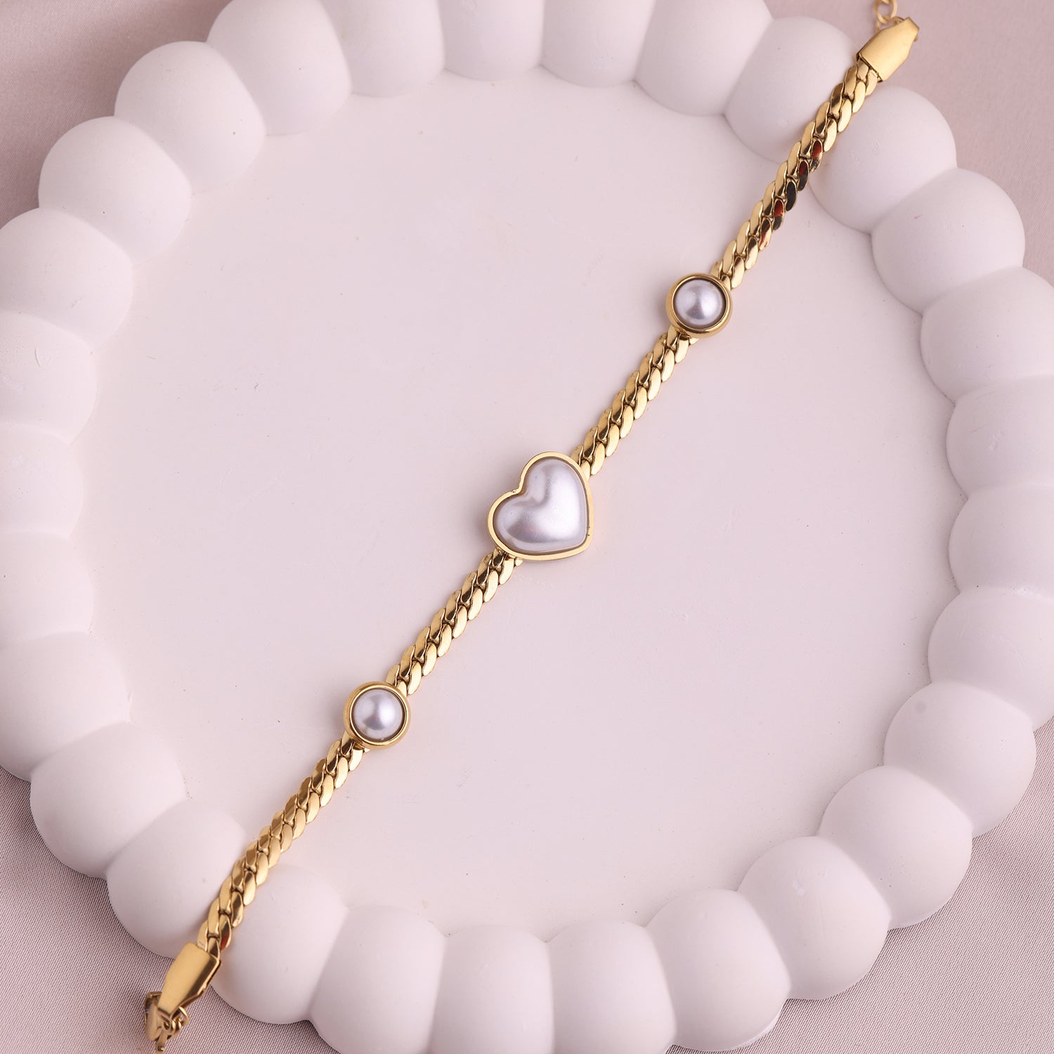 Image 1 of Pearl Heart Bracelet